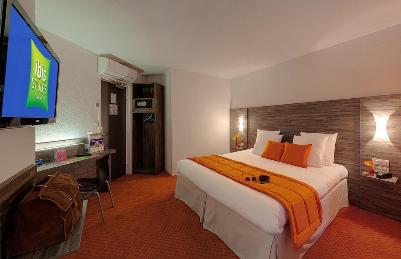 Отель Ibis Styles Rennes Centre Gare Nord Экстерьер фото