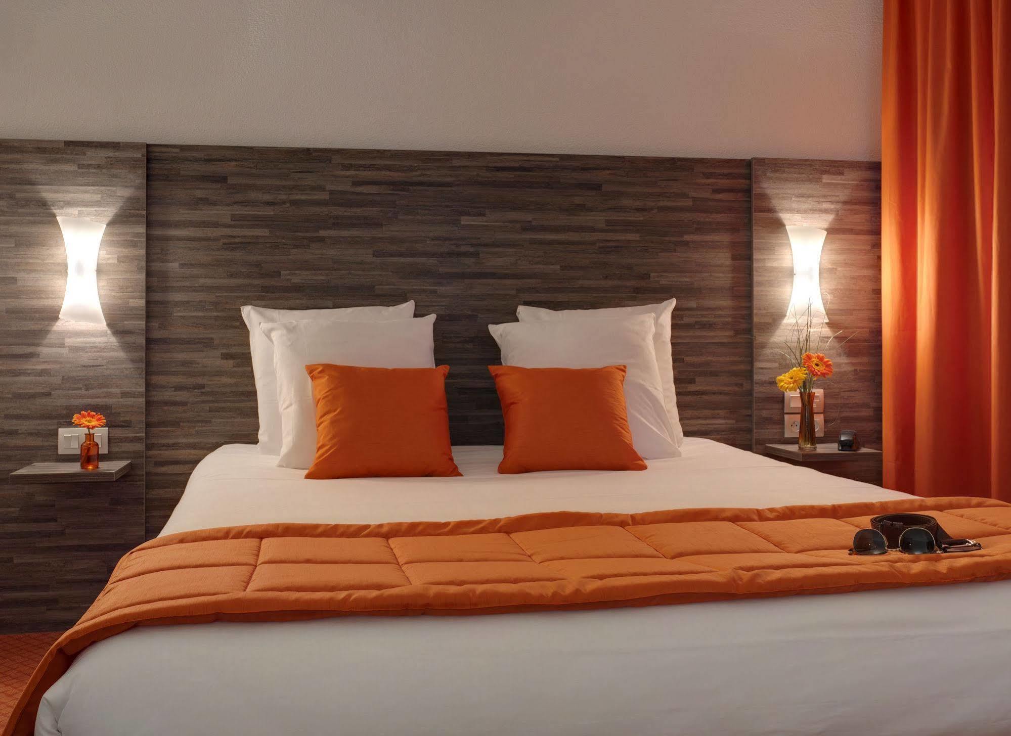 Отель Ibis Styles Rennes Centre Gare Nord Экстерьер фото